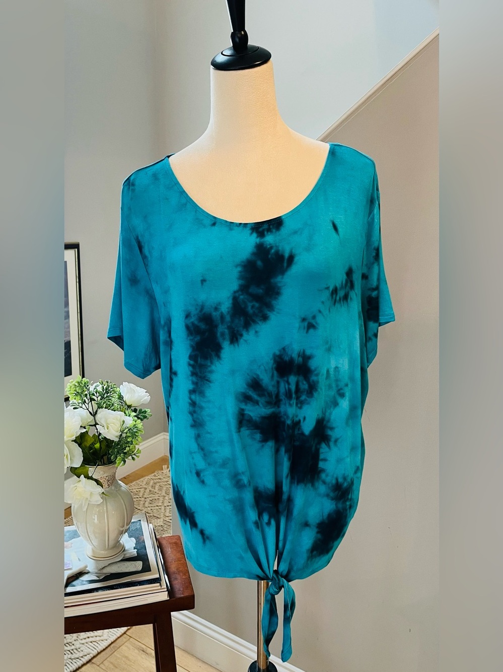 NWOT PRESWICK & MOORE Knit Top Short Sleeve Tie-Dye Front Knot Blue/Navy Sz 2X